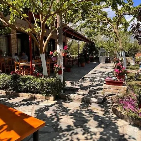 Family Woodland Oasis Vipgreece Διαμέρισμα Κήρινθος Εξωτερικό φωτογραφία