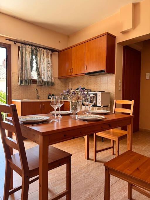 Family Woodland Oasis Vipgreece Apartment *